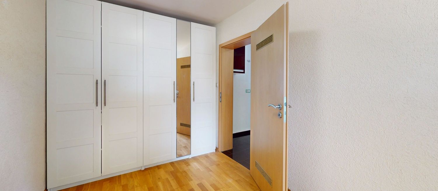 Zimmer II Ansicht II