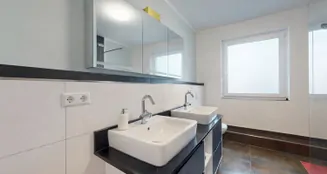 von_poll_real_estate_property_25001284_image_11