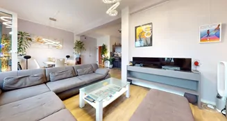 von_poll_real_estate_property_25001284_image_2