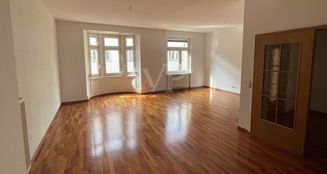 von_poll_real_estate_property_25001073_image_0
