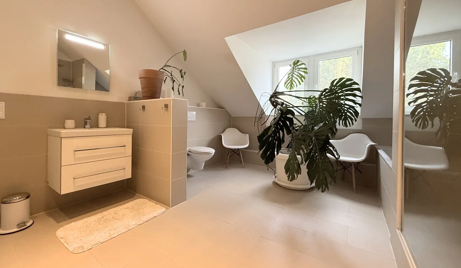 Badezimmer Ansicht II