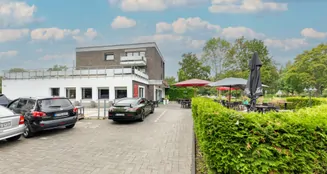 von_poll_real_estate_property_2341018A1_image_39