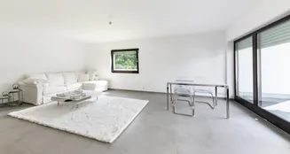 von_poll_real_estate_property_2341018A1_image_20