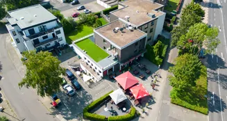 von_poll_real_estate_property_2341018A1_image_4