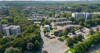 von_poll_real_estate_property_2341018A1_image_2