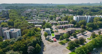 von_poll_real_estate_property_2341018A1_image_2