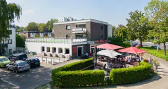 von_poll_real_estate_property_2341018A1_image_1