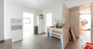 von_poll_real_estate_property_2341018A1_image_29