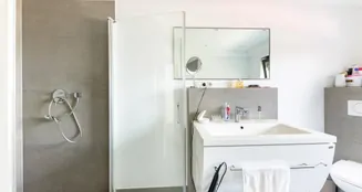 von_poll_real_estate_property_2341018A1_image_27