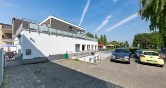 von_poll_real_estate_property_2341018A1_image_43