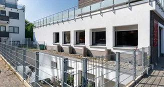 von_poll_real_estate_property_2341018A1_image_41