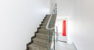 von_poll_real_estate_property_2341024A4_image_39