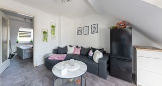 von_poll_real_estate_property_2341024A4_image_20