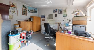von_poll_real_estate_property_2341024A4_image_42