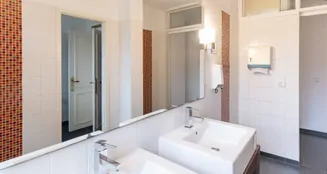 von_poll_real_estate_property_2441001A1_image_37