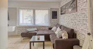 von_poll_real_estate_property_2441022A1_image_29