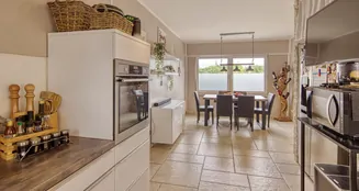 von_poll_real_estate_property_2441022A1_image_21