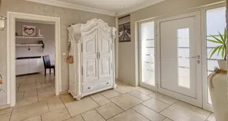 von_poll_real_estate_property_2441022A1_image_18