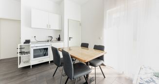von_poll_real_estate_property_2541006A1_image_23