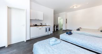 von_poll_real_estate_property_2541006A1_image_14