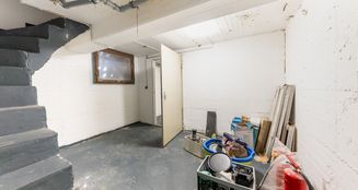 von_poll_real_estate_property_2541006A1_image_49