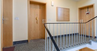 von_poll_real_estate_property_2541006A1_image_45