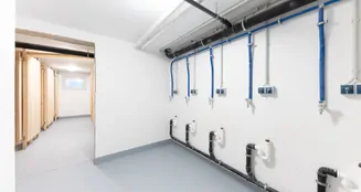 von_poll_real_estate_property_2541004W4_image_17