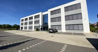 von_poll_real_estate_property_2541020M1_image_2