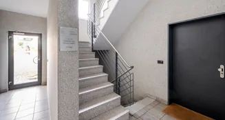 von_poll_real_estate_property_2541015A1_image_10