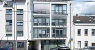 von_poll_real_estate_property_2541015A1_image_0