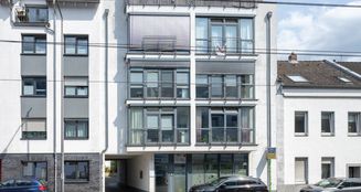 von_poll_real_estate_property_2541015A1_image_0