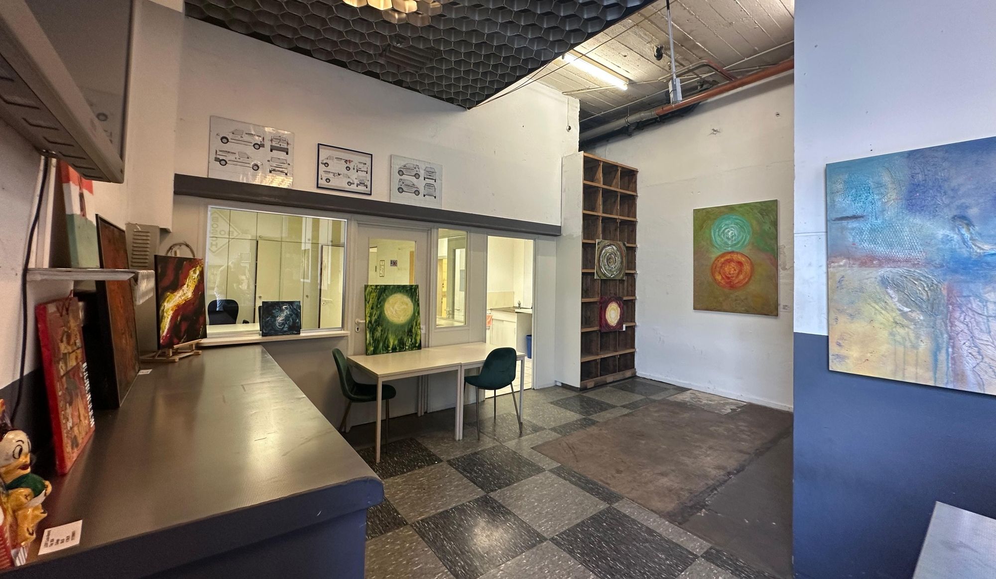 Vielseitige Gewerbefläche mit Lager- und Stellplatzoption in Köln-Ehrenfeld