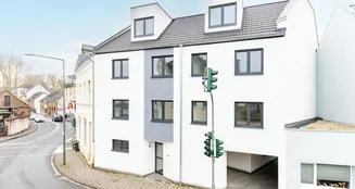 von_poll_real_estate_property_2541004A2_image_1