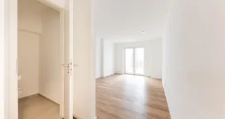 von_poll_real_estate_property_2541004A2_image_14