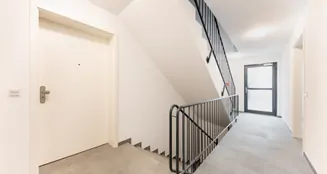 von_poll_real_estate_property_2541004A2_image_36