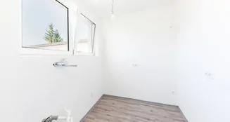 von_poll_real_estate_property_2341024A6_image_38