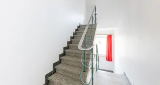 von_poll_real_estate_property_2341024A6_image_39