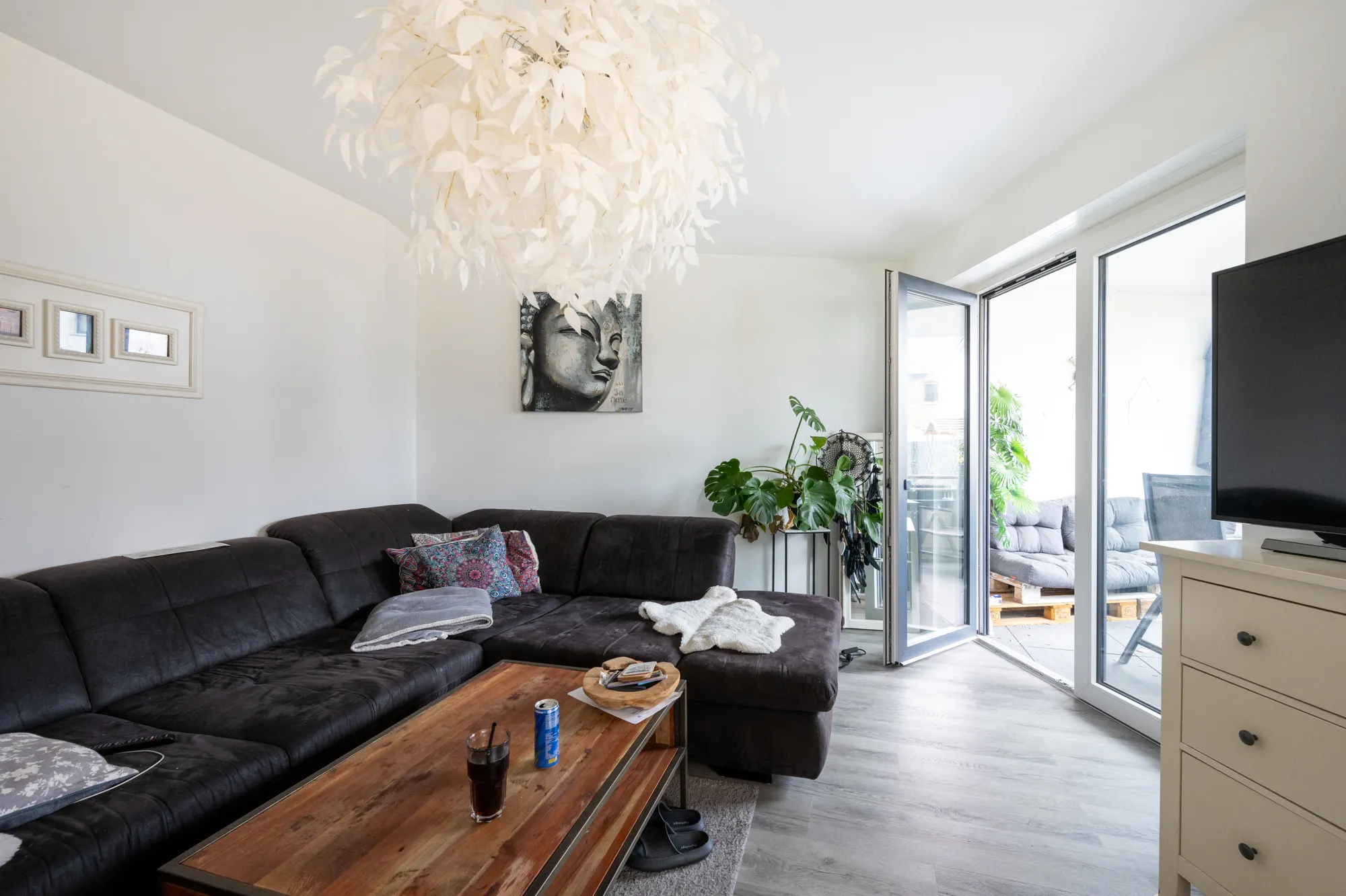 Modernes Mehrfamilienhaus (BJ 2020) in Bergheim-Glessen – Energieeffizienz A+ mit Aufzug & PV-Anlage