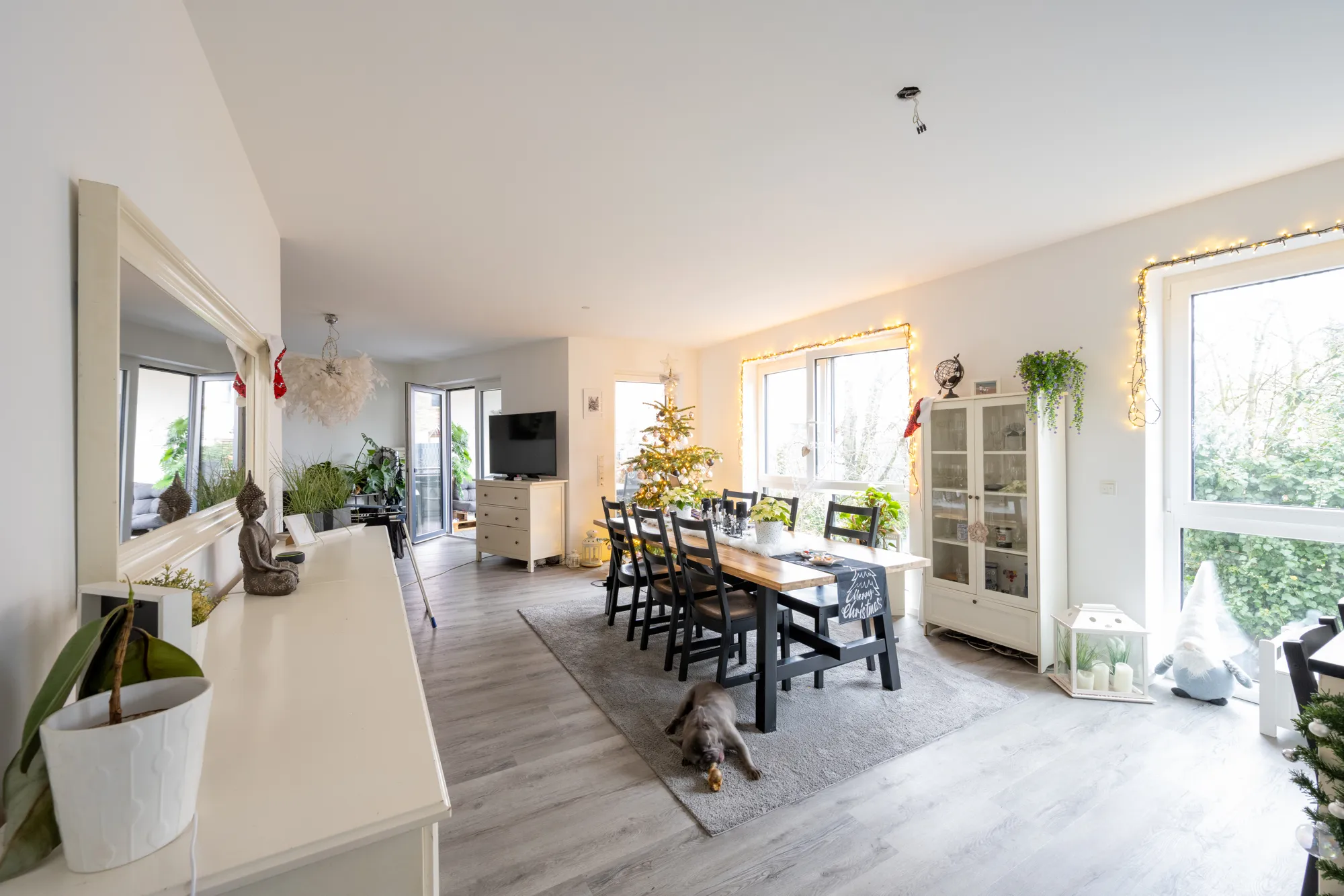 Modernes Mehrfamilienhaus (BJ 2020) in Bergheim-Glessen – Energieeffizienz A+ mit Aufzug & PV-Anlage