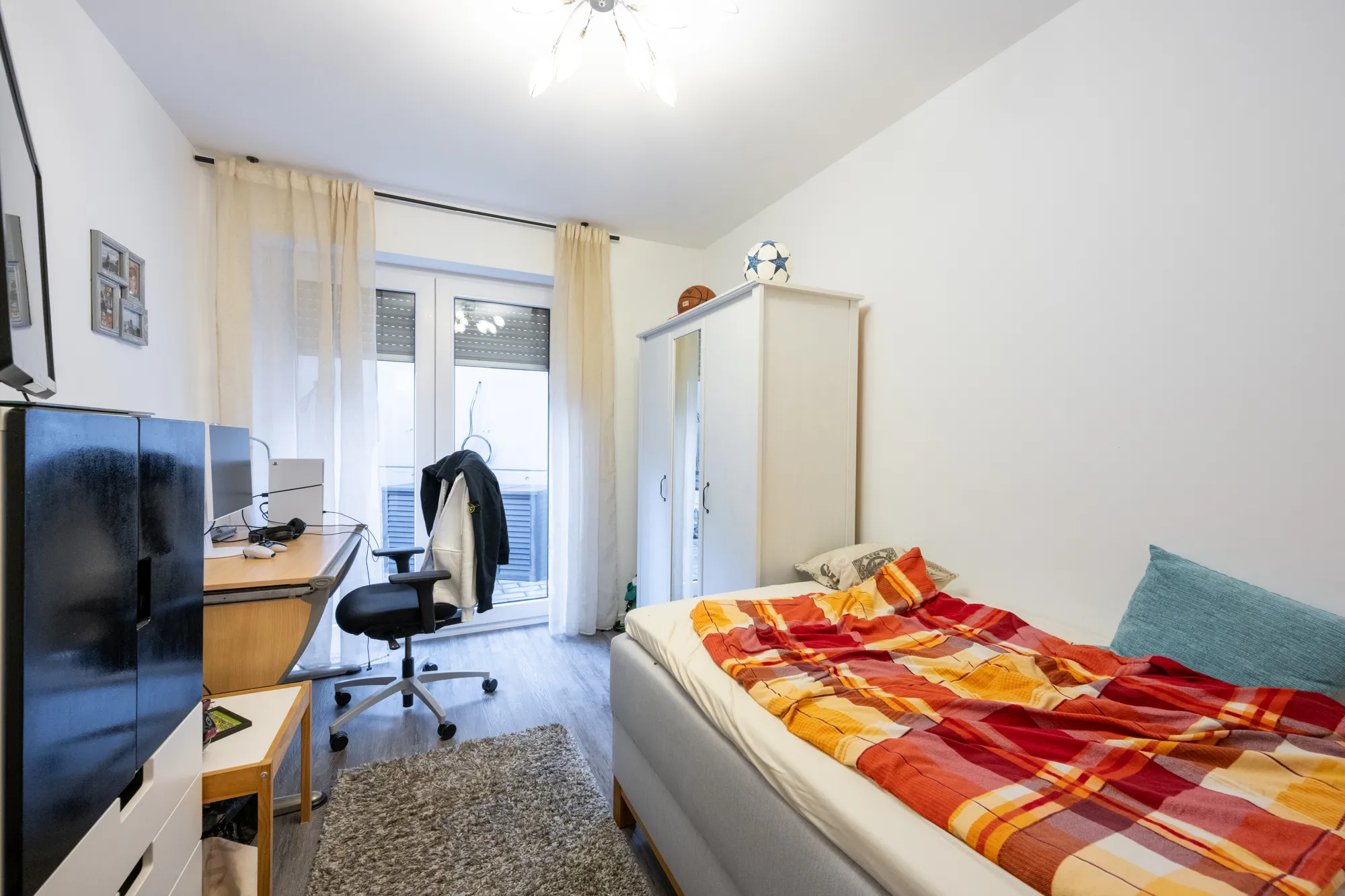 Modernes Mehrfamilienhaus (BJ 2020) in Bergheim-Glessen – Energieeffizienz A+ mit Aufzug & PV-Anlage