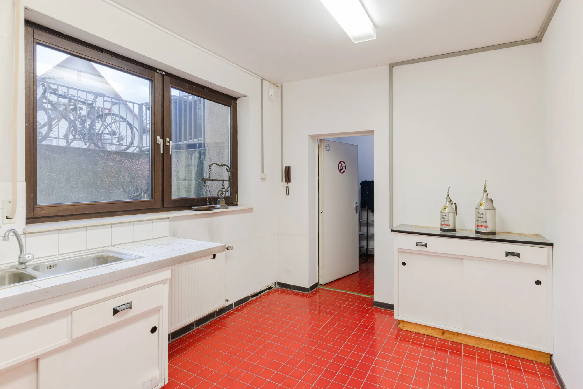 Attraktives Ladenlokal in Toplage von Köln-Ostheim mit vielseitigem Nutzungspotenzial