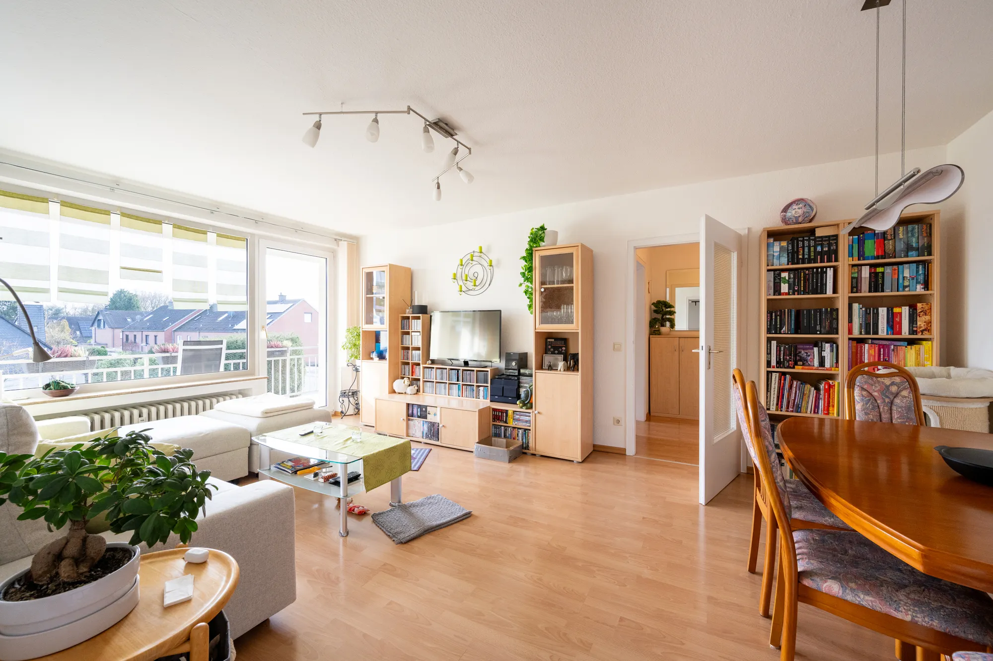 Von Poll Commercial Köln besser Immobilienmakler für Mehrfamilienhäuser in Köln1