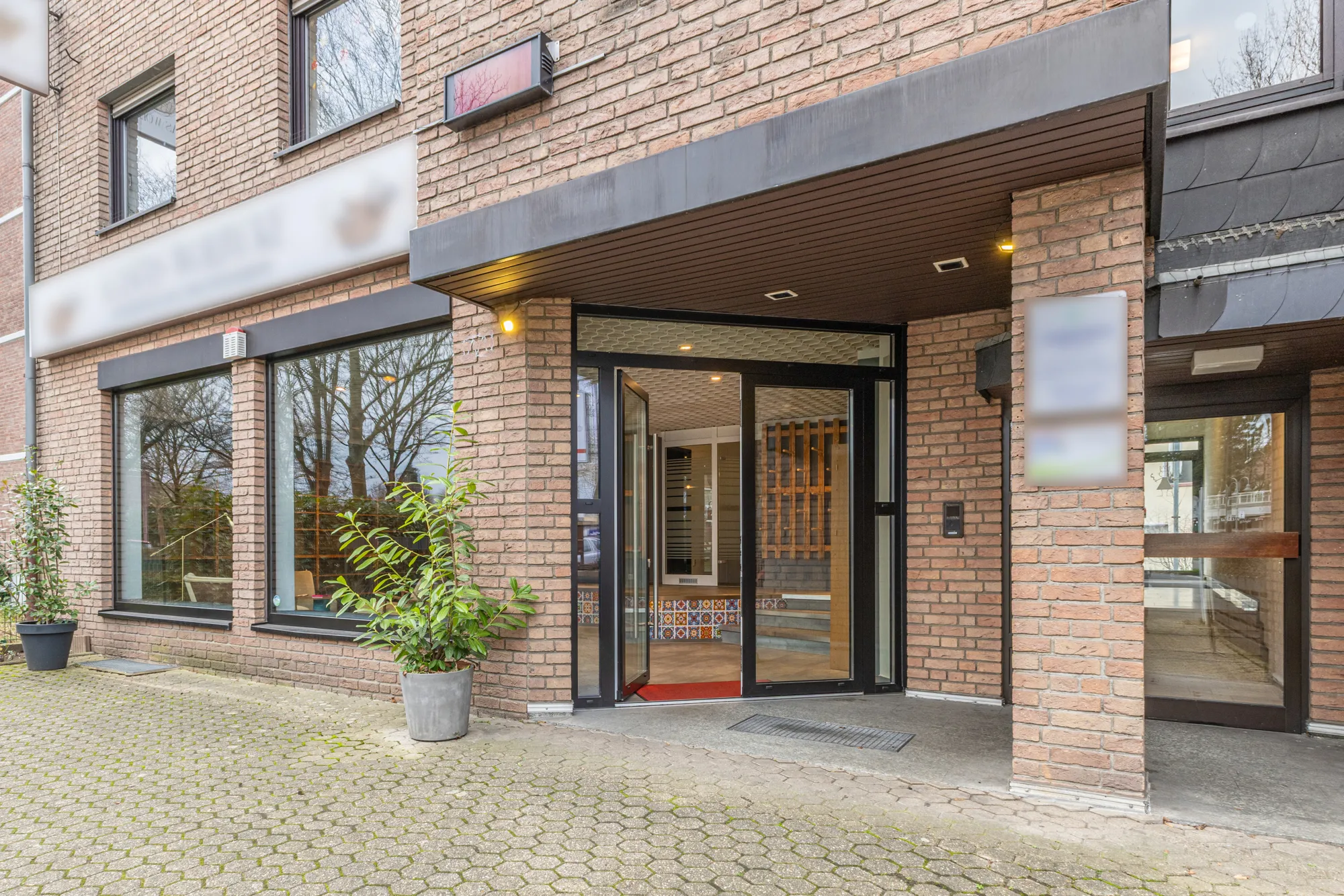 Attraktives Ladenlokal in Toplage von Köln-Ostheim mit vielseitigem Nutzungspotenzial