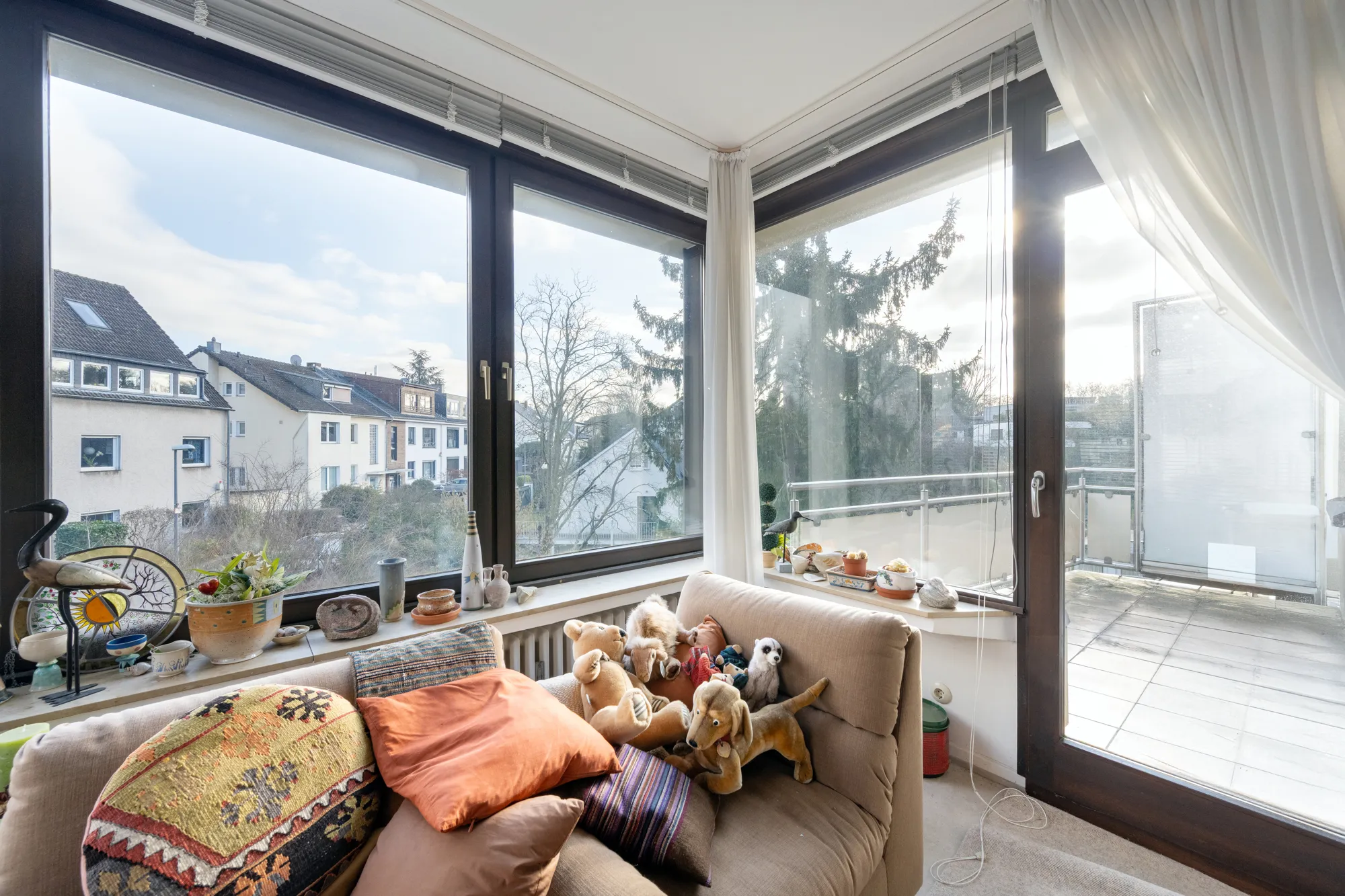 Von Poll Commercial Köln besser Immobilienmakler für Mehrfamilienhäuser in Köln1