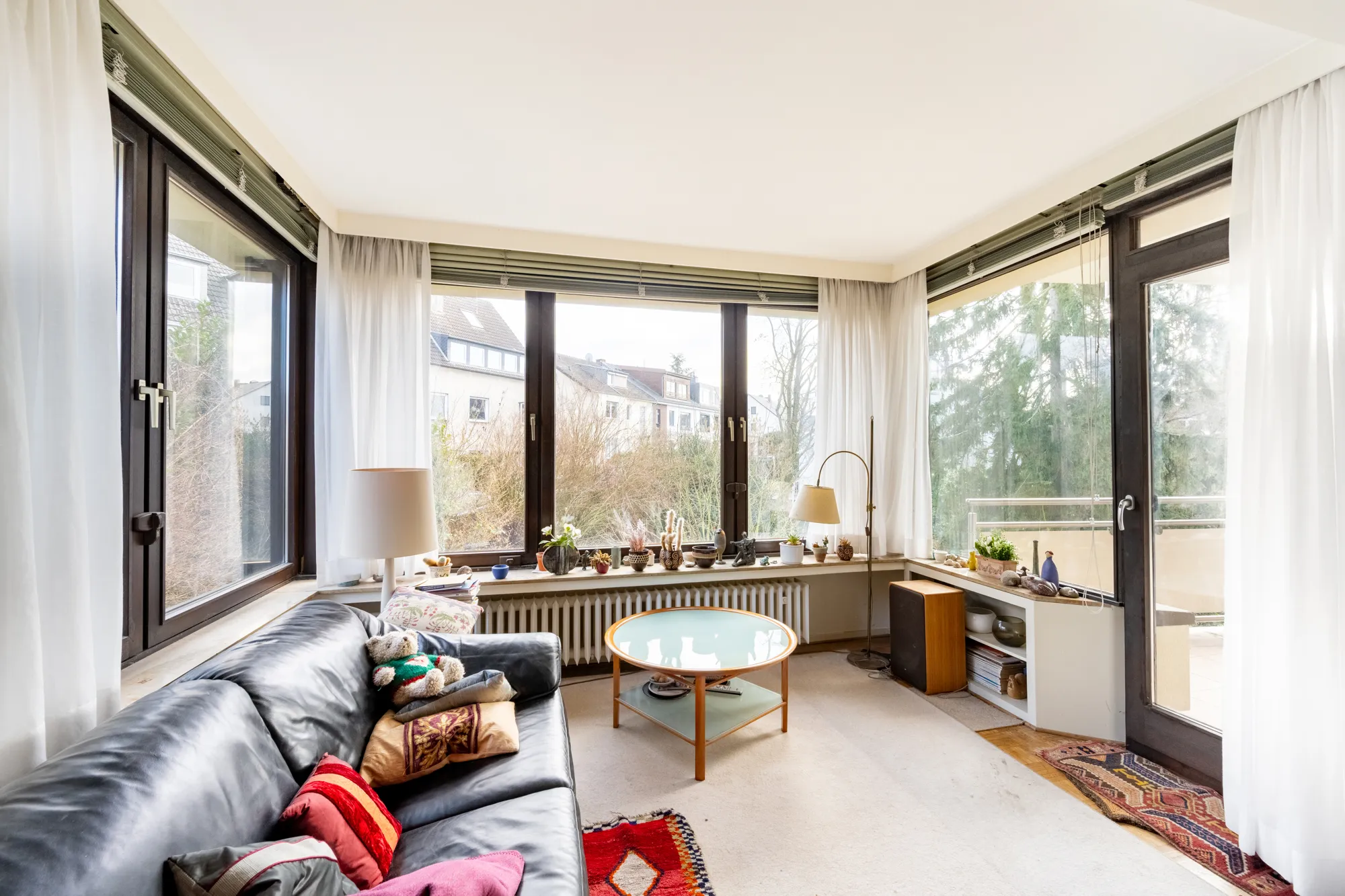 Von Poll Commercial Köln besser Immobilienmakler für Mehrfamilienhäuser in Köln1-HDR