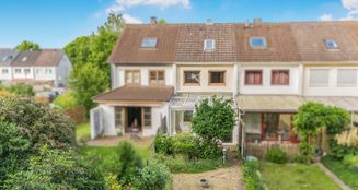 von_poll_real_estate_property_25053077_image_0