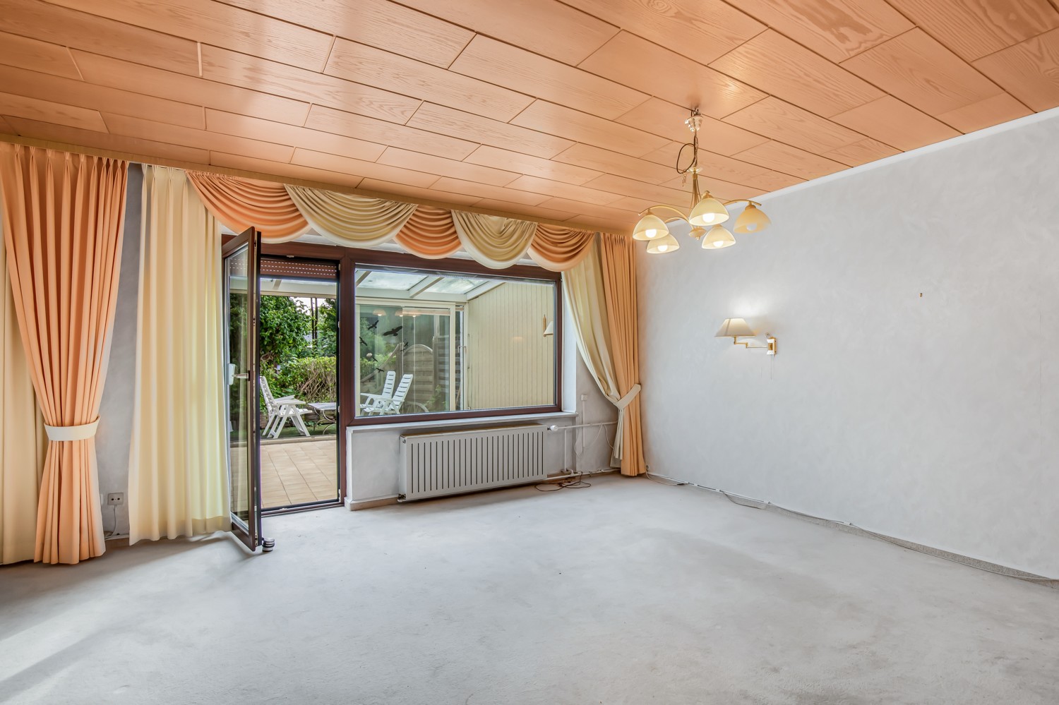 Wohn- und Esszimmer im EG