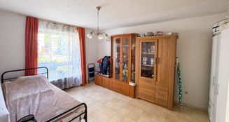 von_poll_real_estate_property_25053095_image_1