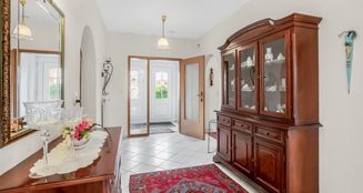 von_poll_real_estate_property_25053085_image_6