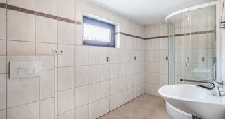 von_poll_real_estate_property_25053080_image_9